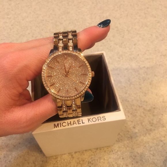 Watch - Picture 2 of 8